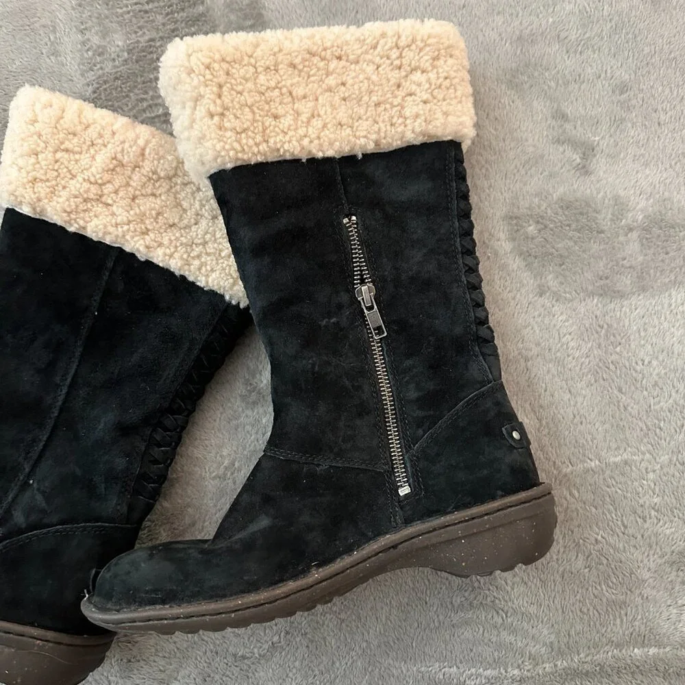 Ugg Karyn Suede Sheepskin Tall Cuffed Boots Women's size 6